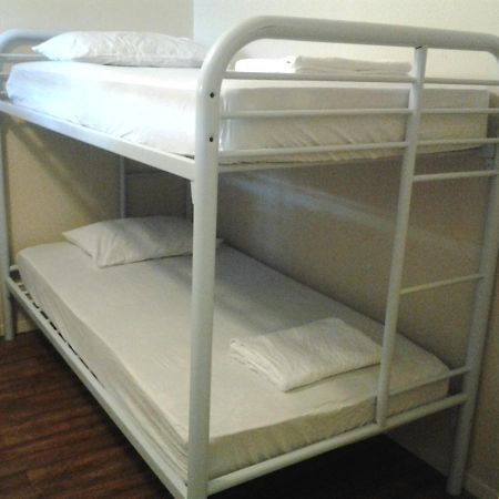 Хостел Downtown Hollywood Beach Students' Dorm Екстер'єр фото